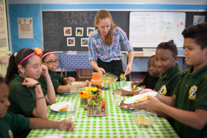 kitchen_teacher_students_sharing_lesson